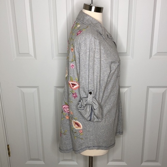 Caite Handmade Embroidered Buttondown Shirt Grey M - Picture 4 of 6